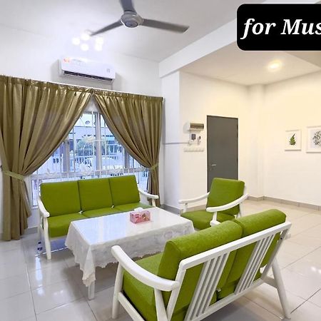 De Qasturee Klia@Kota Warisan Homestay Nearest To Airport Kampong Besut Экстерьер фото