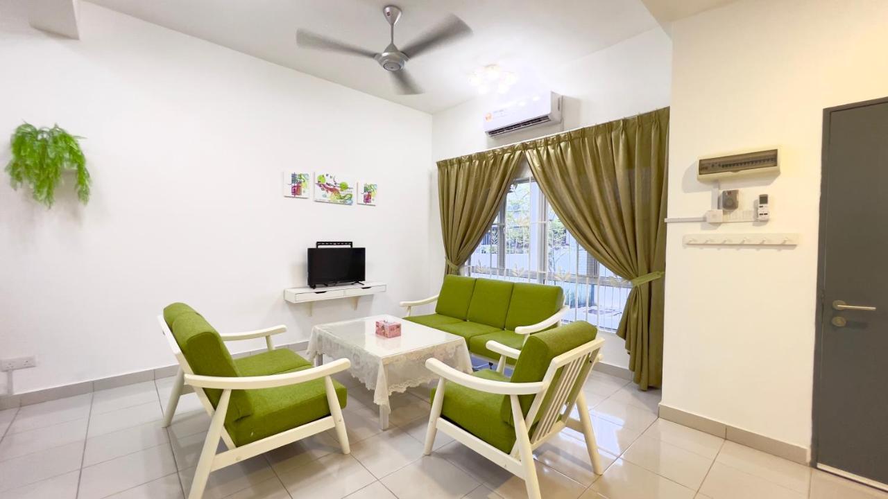 De Qasturee Klia@Kota Warisan Homestay Nearest To Airport Kampong Besut Экстерьер фото